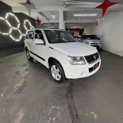 SUZUKI GRAND VITARA 2.0 4X4 16V GASOLINA 4P AUTOMÁTICO SUZUKI GRAND VITARA 2.0 4X4 16V GASOLINA 4P AUTOMÁTICO